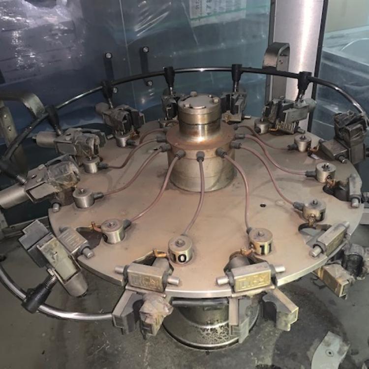 Enxaguadora automática de garrafas